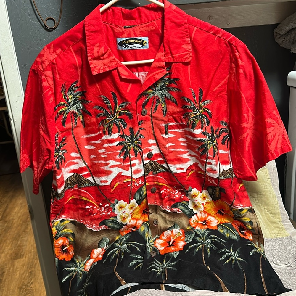New without Tags Palm Wave Hawaiian Button Up Shirt